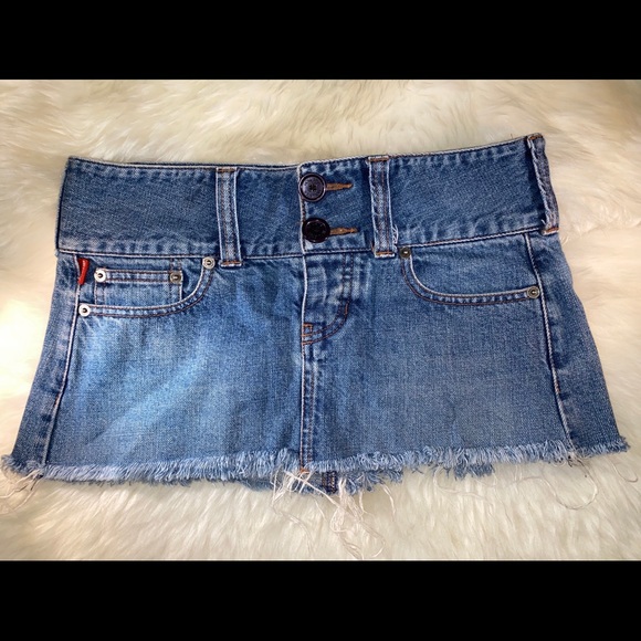 Charming Cut off Skirt | Hollister - Picture 2 of 4